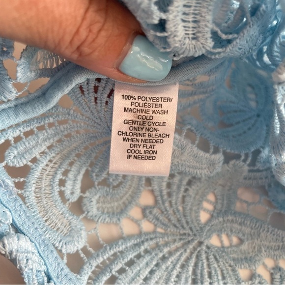 Loft Ann Taylor Loft Lace Blossoms Crop Tee Blue Blogger Favorite Size Large - Picture 5 of 8